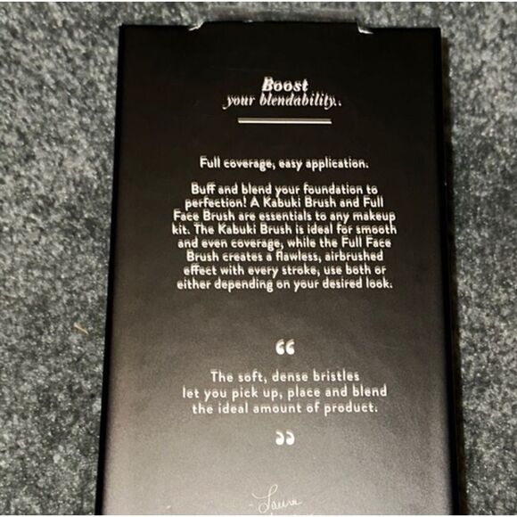 Laura Geller Blending Beauties Face Brush Set Sealed, never opened. - Picture 7 of 7